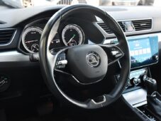 Škoda Superb 2,0TDi DSG ČR WEBASTO 1M TAŽNÉ - 9