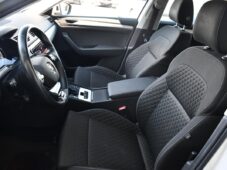 Škoda Superb 2,0TDi DSG ČR WEBASTO 1M TAŽNÉ - 10