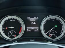 Škoda Superb 2,0TDi DSG ČR WEBASTO 1M TAŽNÉ - 29