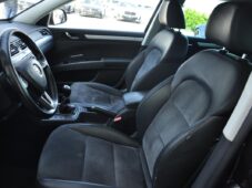 Škoda Superb 2,0TDI 4×4 ELEGANCE REZERVACE - 9