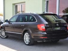Škoda Superb 2,0TDI 4×4 ELEGANCE REZERVACE - 2