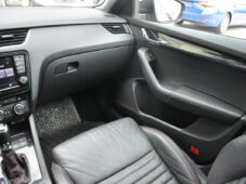 Škoda Octavia RS 2,0TSi ČR WEBASTO PANORAMA - 24