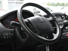 Peugeot Boxer 3300 L2H2 2.2 BlueHDi 140k - 9
