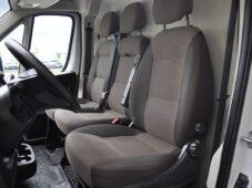 Peugeot Boxer 3300 L2H2 2.2 BlueHDi 140k - 11