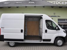 Peugeot Boxer 3300 L2H2 2.2 BlueHDi 140k - 15
