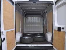 Peugeot Boxer 3300 L2H2 2.2 BlueHDi 140k - 30