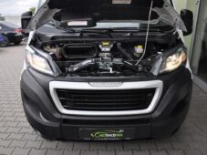 Peugeot Boxer 3300 L2H2 2.2 BlueHDi 140k - 33