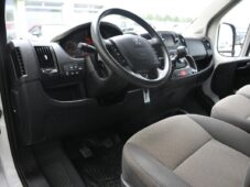 Peugeot Boxer 3300 L2H2 2.2 BlueHDi 140k - 8