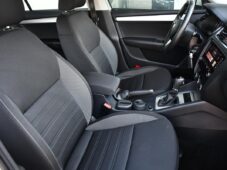 Škoda Octavia 1,6TDI DSG NAVI CARPLAY - 13