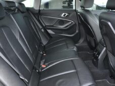 BMW Řada 2 218d ČR 1.MAJ TAŽNÉ - 16
