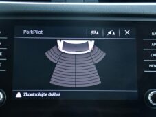 Škoda Octavia 1,6TDI DSG NAVI CARPLAY - 39