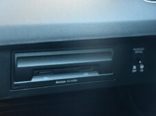 Škoda Octavia 1,6TDI DSG NAVI CARPLAY - 40