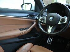 BMW Řada 5 530xD M-SPORT LASER HUD - 22