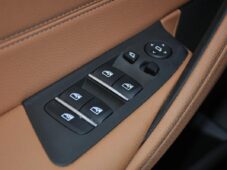 BMW Řada 5 530xD M-SPORT LASER HUD - 25