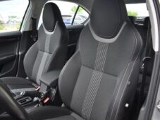 Škoda Octavia 2,0TDi STYLE & DYNAMIC ČR - 11