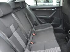 Škoda Octavia 2,0TDi STYLE & DYNAMIC ČR - 16