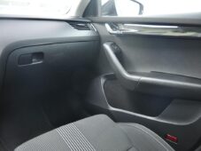 Škoda Octavia 2,0TDi STYLE & DYNAMIC ČR - 24