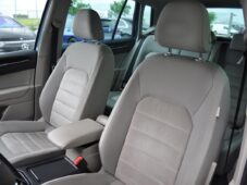 Volkswagen Golf Sportsvan 1,6TDI DSG PANORAMA NAVI - 11