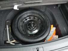 Volkswagen Golf Sportsvan 1,6TDI DSG PANORAMA NAVI - 50