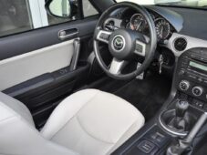 Mazda MX-5 1,8i MIRAI FL RC HARDTOP KŮŽE - 24