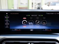 BMW Řada 3 320d xDrive M-SPORT ZÁRUKA 1M - 29