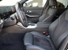 BMW Řada 3 320d xDrive M-SPORT ZÁRUKA 1M - 12
