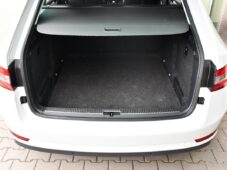 Škoda Superb 2.0TDi ACC NAVI CARPLAY - 34