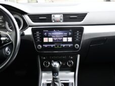 Škoda Superb 2.0TDi ACC NAVI CARPLAY - 6