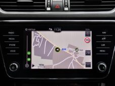 Škoda Superb 2.0TDi ACC NAVI CARPLAY - 27