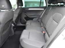 Škoda Superb 2.0TDi ACC NAVI CARPLAY - 18