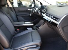 BMW Řada 2 218i LUXURY LINE H/K 1M TAŽNÉ - 16