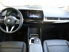 BMW Řada 2 218i LUXURY LINE H/K 1M TAŽNÉ - 4