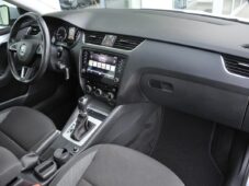 Škoda Octavia 1,6TDi DSG NAVI CARPLAY - 12