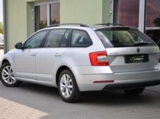 Škoda Octavia 1,6TDi DSG NAVI CARPLAY - 2