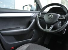 Škoda Octavia 1,6TDi DSG NAVI CARPLAY - 22