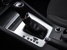 Škoda Octavia 1,6TDi DSG NAVI CARPLAY - 32