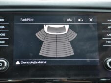 Škoda Octavia 1,6TDi DSG NAVI CARPLAY - 42