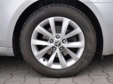 Škoda Octavia 1,6TDi DSG NAVI CARPLAY - 47