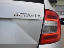 Škoda Octavia 1,6TDi DSG NAVI CARPLAY - 51