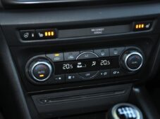 Mazda 3 2,0i Revolution 2xKola BOSE - 31