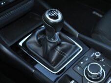 Mazda 3 2,0i Revolution 2xKola BOSE - 32