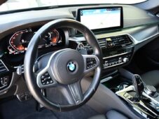 BMW Řada 5 530d xD M-SPORT TAŽNÉ ČR - 14