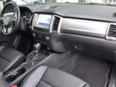 Ford Ranger 2,0Bi-TDCi Cab Limited ČR - 12