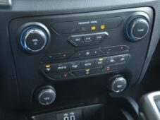 Ford Ranger 2,0Bi-TDCi Cab Limited ČR - 31