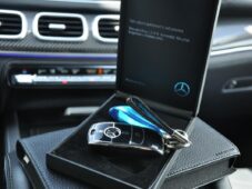 Mercedes-Benz GLS 400 D 4M ČR DOVĚRY MASÁŽE PANO - 47