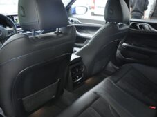BMW Řada 4 420xD M-SPORT ČR 1.MAJ - 18