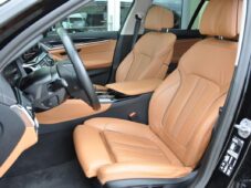 BMW Řada 5 530d xD LUXURY ZÁRUKA LASER - 14