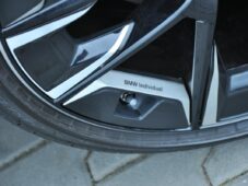 BMW Řada 5 530d xD LUXURY ZÁRUKA LASER - 42