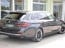 BMW Řada 5 530d xD LUXURY ZÁRUKA LASER - 4