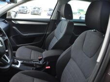 Škoda Octavia 2,0TDI STYLE DSG ACC NAVI ČR - 10